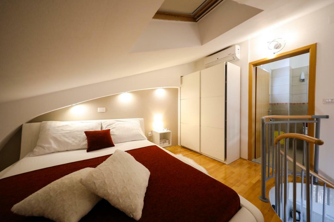 Apartments Tony Biograd Na Moru Exterior foto
